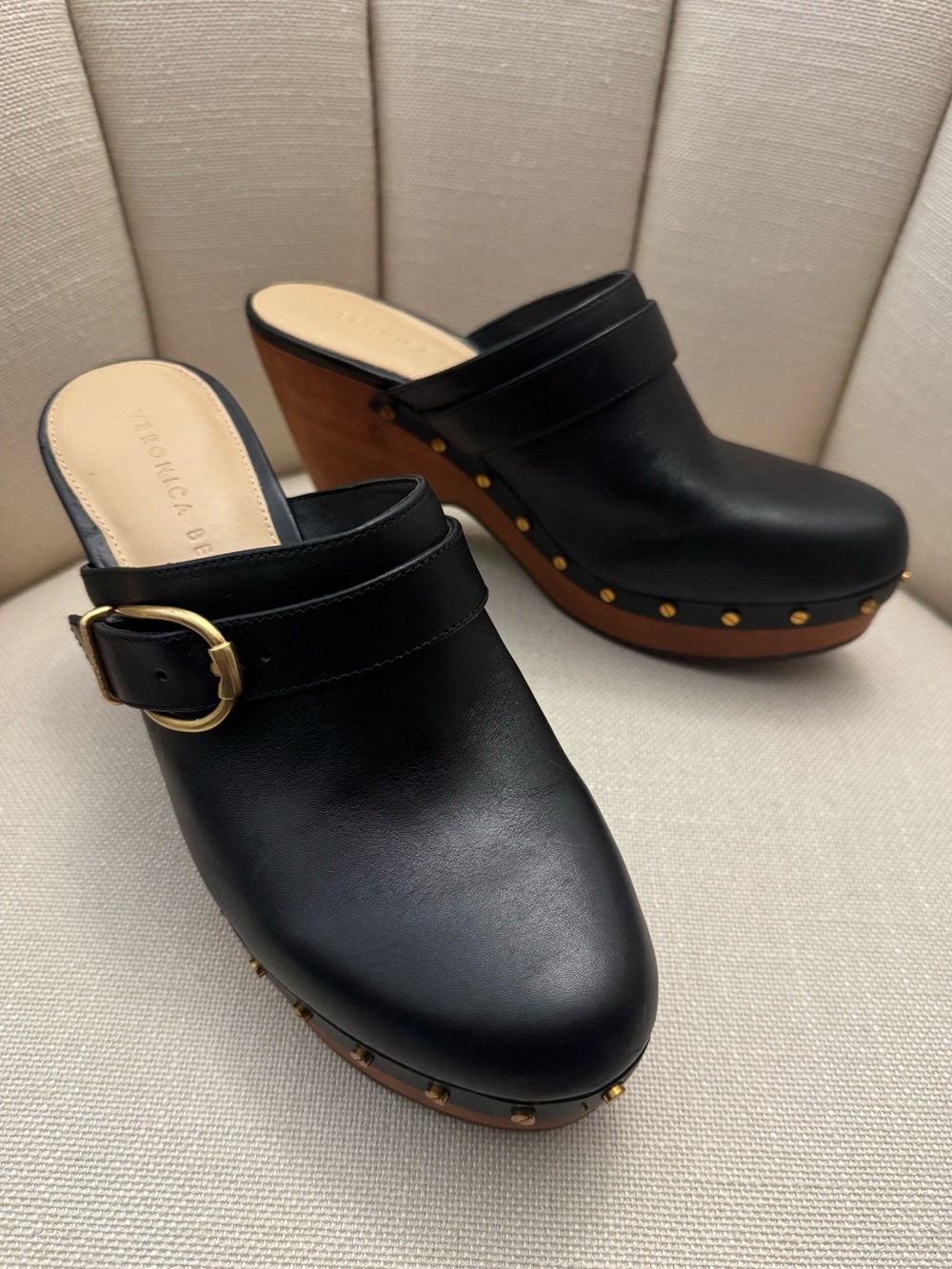 Veronica Beard Hendrix Buckled Clogs Size 7.5